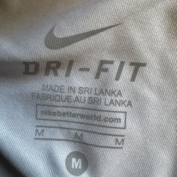 Nike Dri Fit Women’s Tight Moment Federation Collection Red Leggings SZ M - Picture 15 of 16